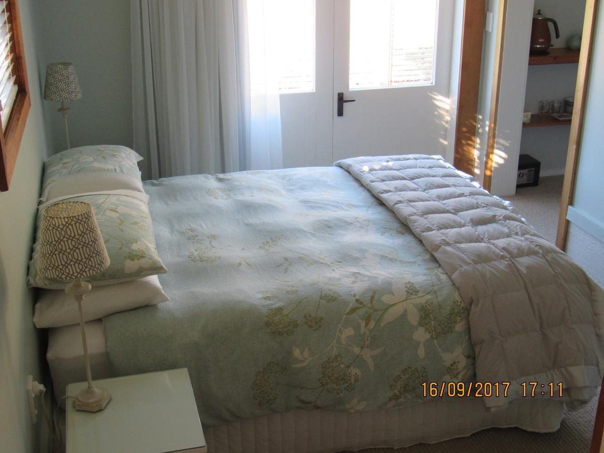 Woolshed Bed & Breakfast Takaka Exterior photo