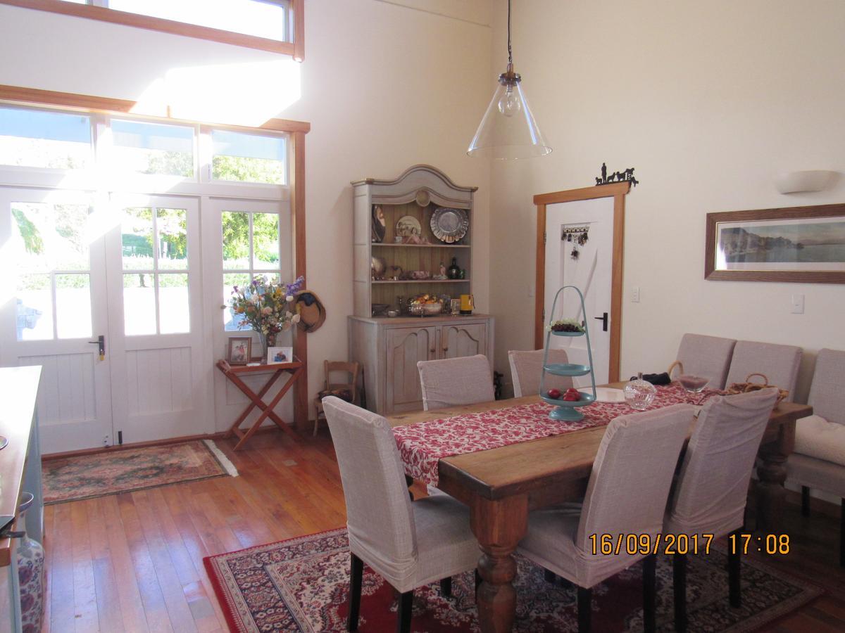 Woolshed Bed & Breakfast Takaka Exterior photo