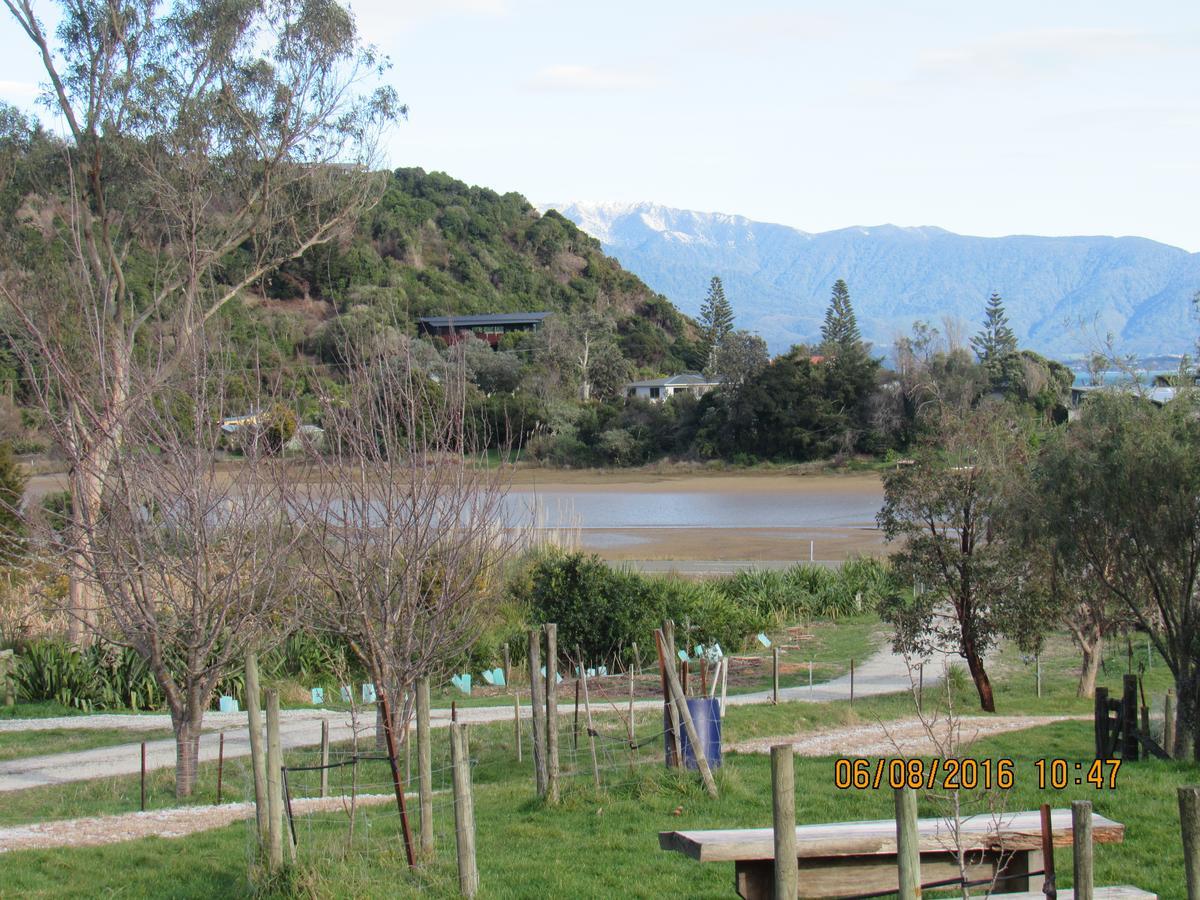 Woolshed Bed & Breakfast Takaka Exterior photo